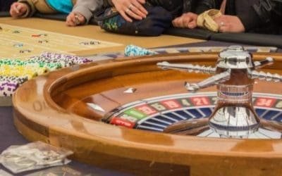 Online Roulette Guide: Compare American and European Wheels, Learn Inside and Outside Bets, Try Free and Live Dealer Games, and Manage Your Bankroll Responsibly